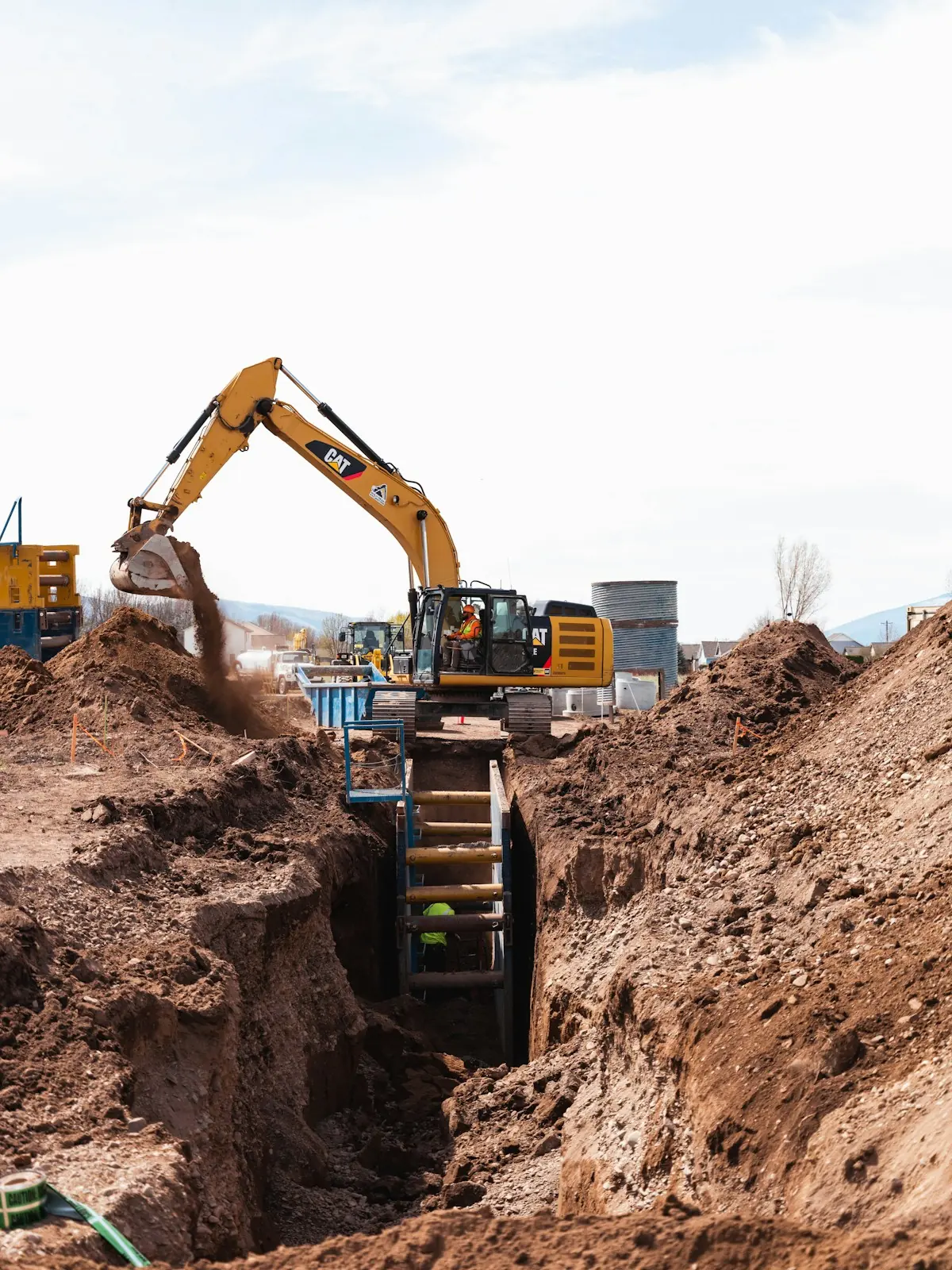 Kanalbau: Arbeiten auf der Baustelle