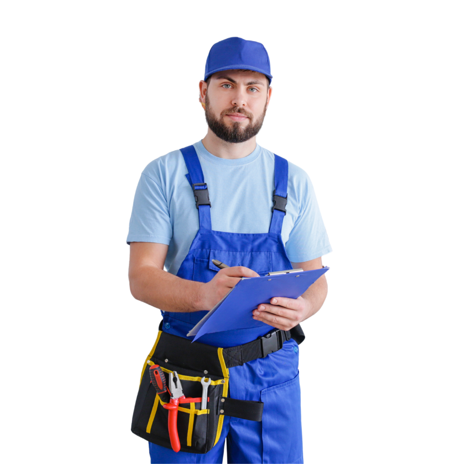 Handwerker in blauer Arbeitskleidung mit Klemmbrett und Werkzeugtasche, der Notizen macht