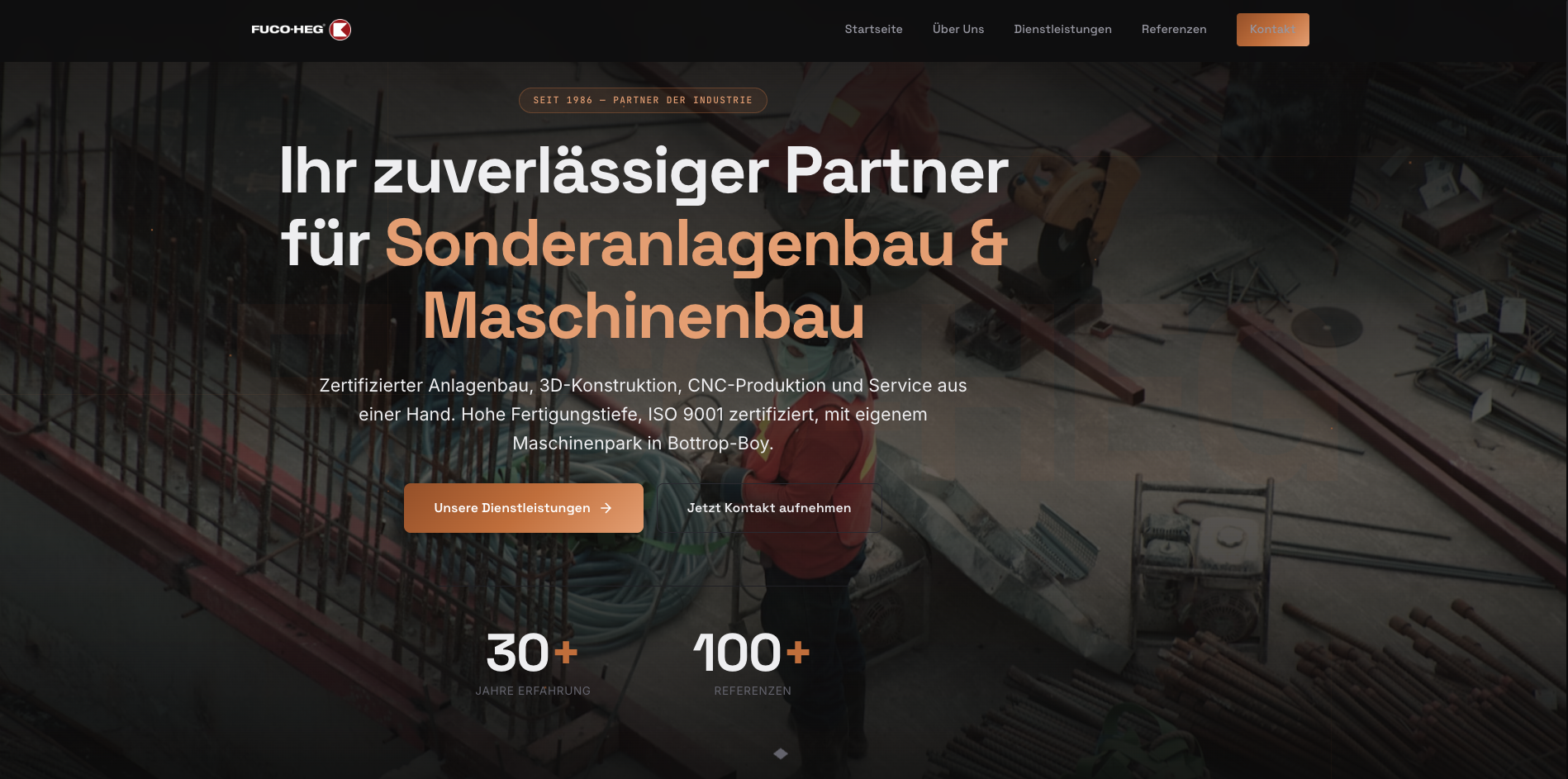 Startseite einer Industrie-Website mit großem Hero-Bereich, Werkstattfoto und der Überschrift Sonderanlagenbau & Maschinenbau